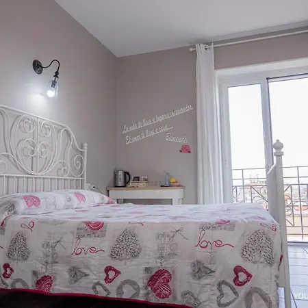 Bed and Breakfast La Peonia Νάπολη