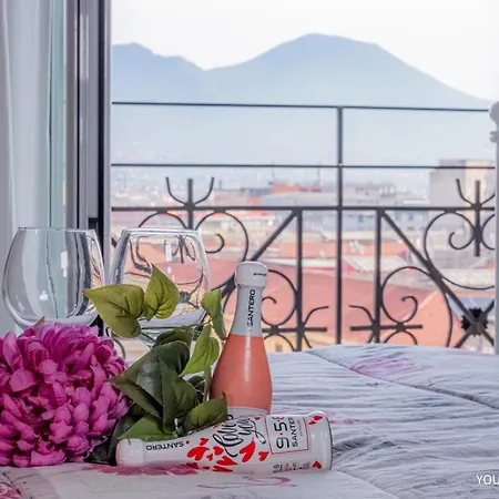 Bed and Breakfast La Peonia Νάπολη