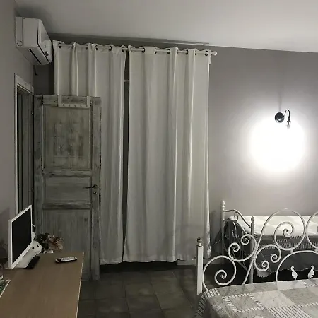 La Peonia Bed and Breakfast 4*